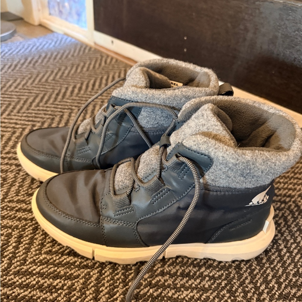 Ladies Sorel Winter Boots